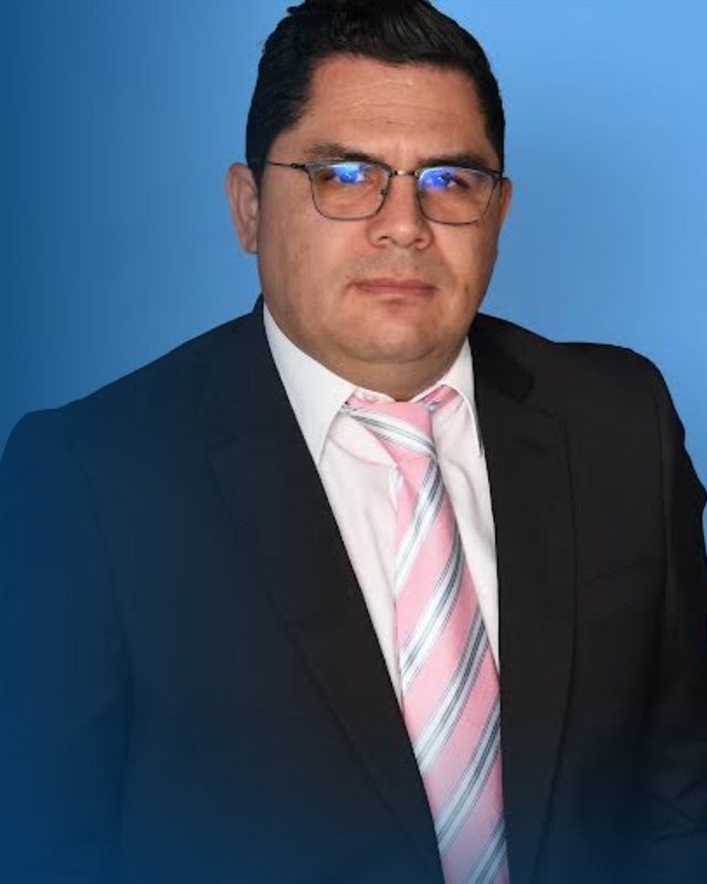 Abg. Malvit Fernández